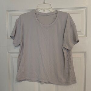 Lululemon T shirt
